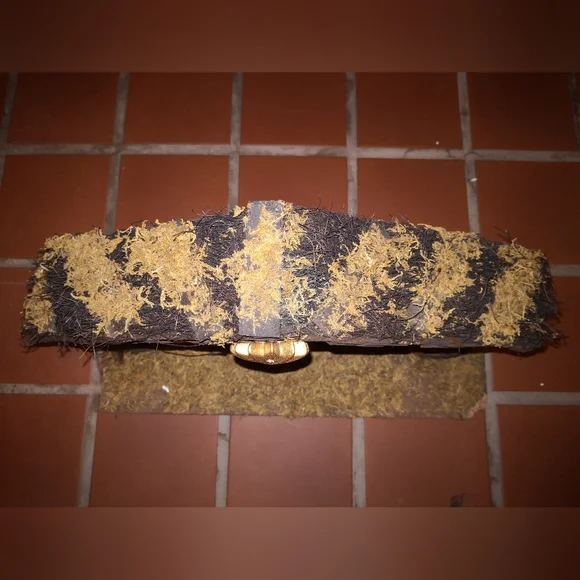 Hand-painted Porcelain Nativity Set - Picture 7 of 12